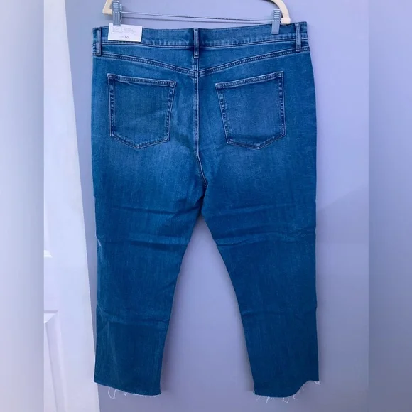 LOFT Size 16 High Rise Girlfriend Distressed Classic Blue Cropped Jeans - Picture 3 of 6